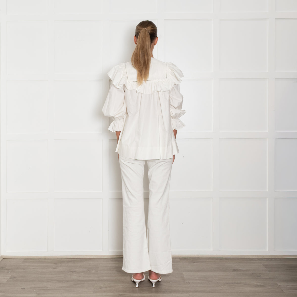 Lug Von Siga White Frill Detail Cotton Top