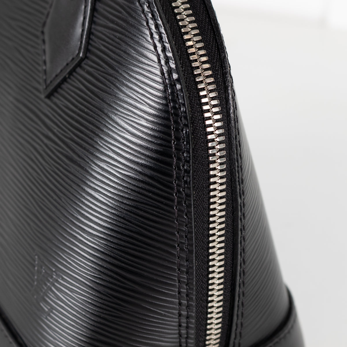 Louis Vuitton Black Epi Leather Alma BB Bag