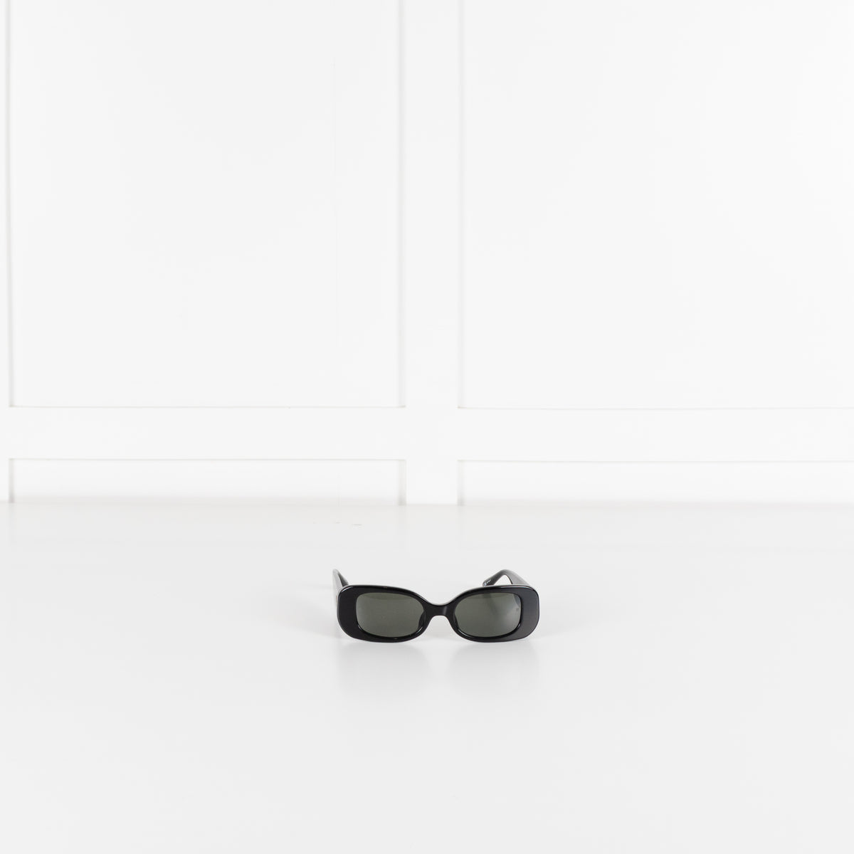 Linda Farrow Black Acetate Rectangle Shape