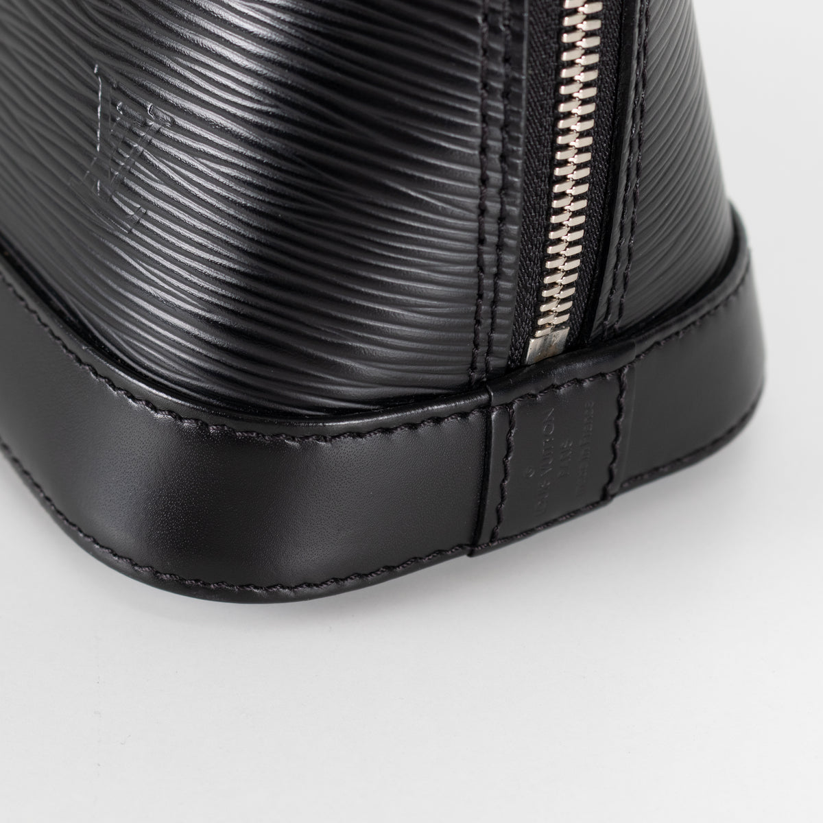 Louis Vuitton Black Epi Leather Alma BB Bag
