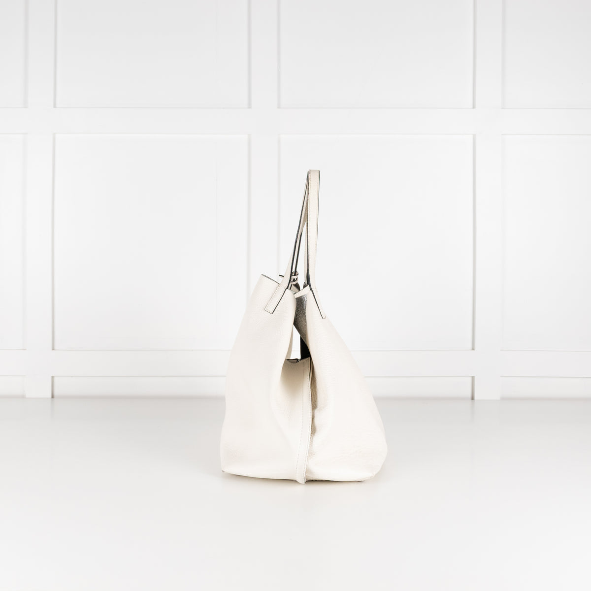 MarcCain White Grained Leather Shoulder Bag with Silver Lining