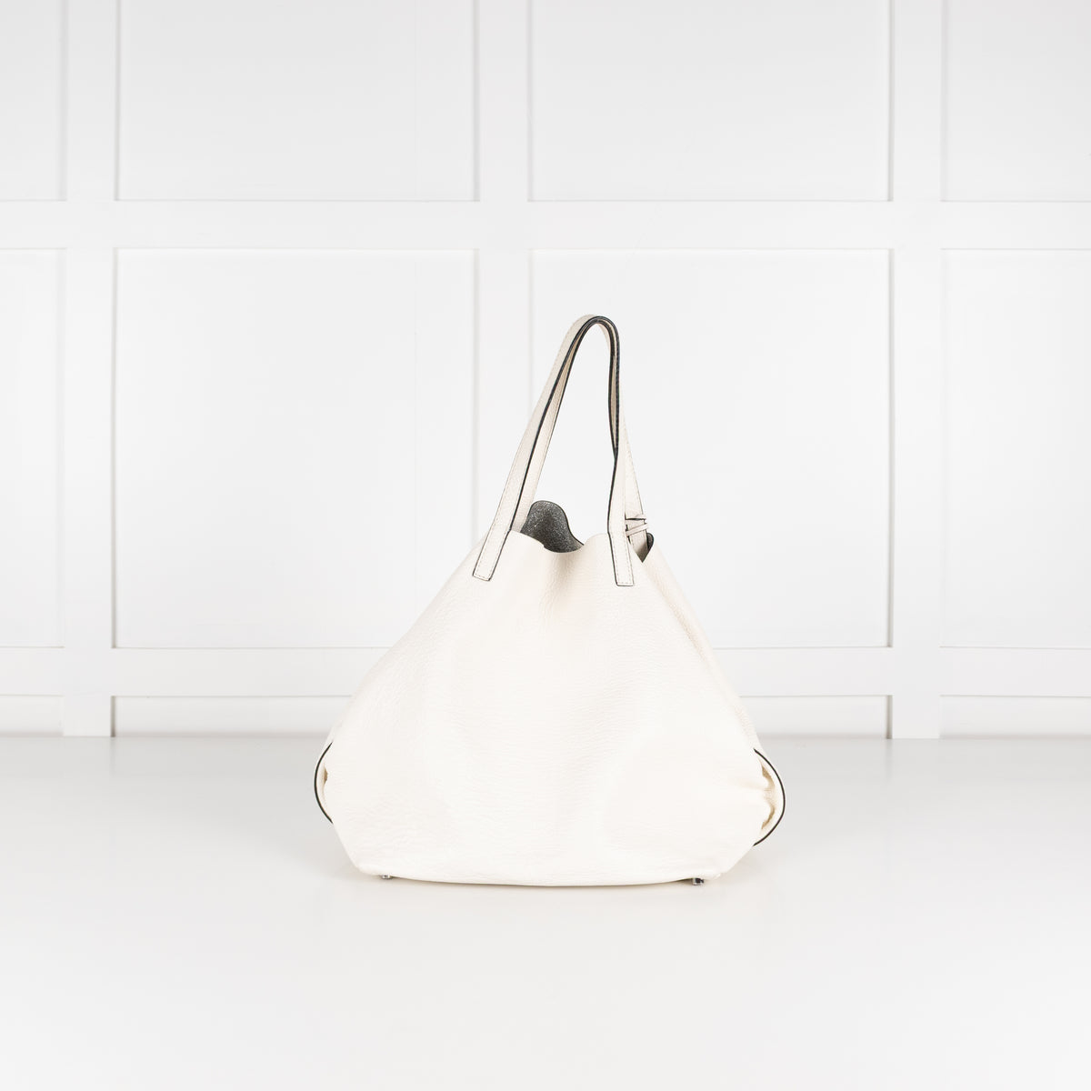 MarcCain White Grained Leather Shoulder Bag with Silver Lining