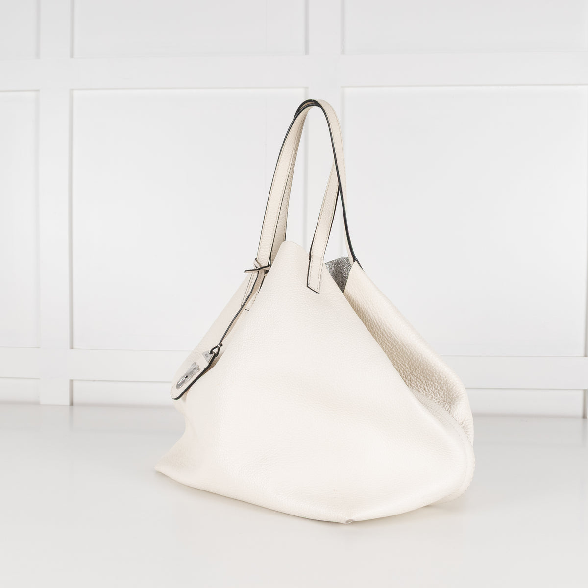 MarcCain White Grained Leather Shoulder Bag with Silver Lining
