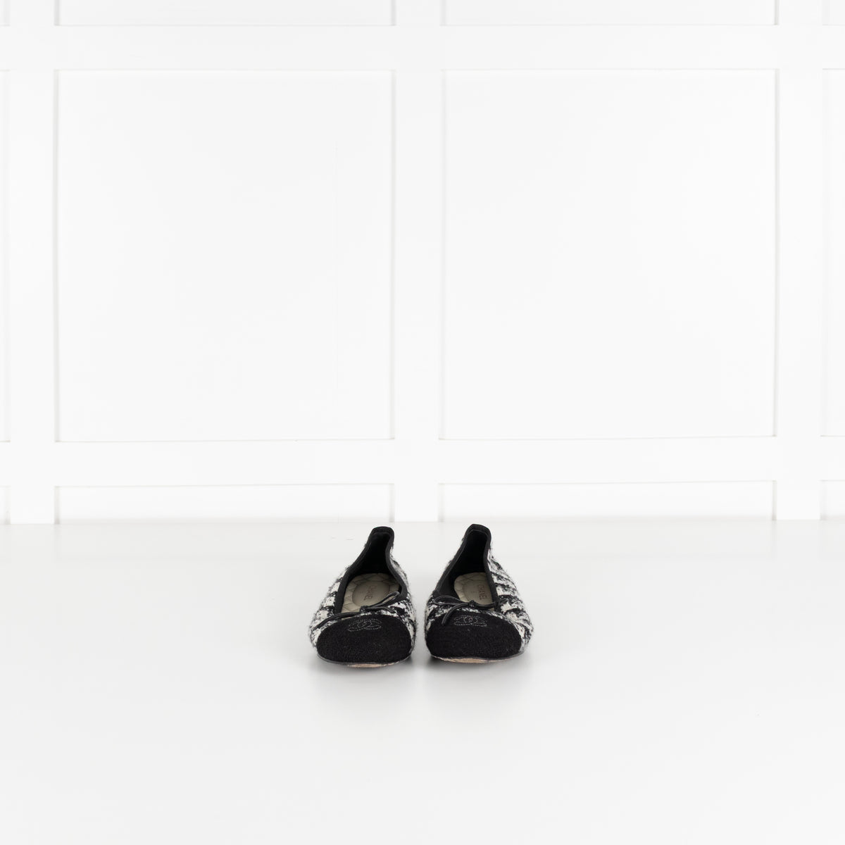 Chanel Black White CC Tweed Ballerinas