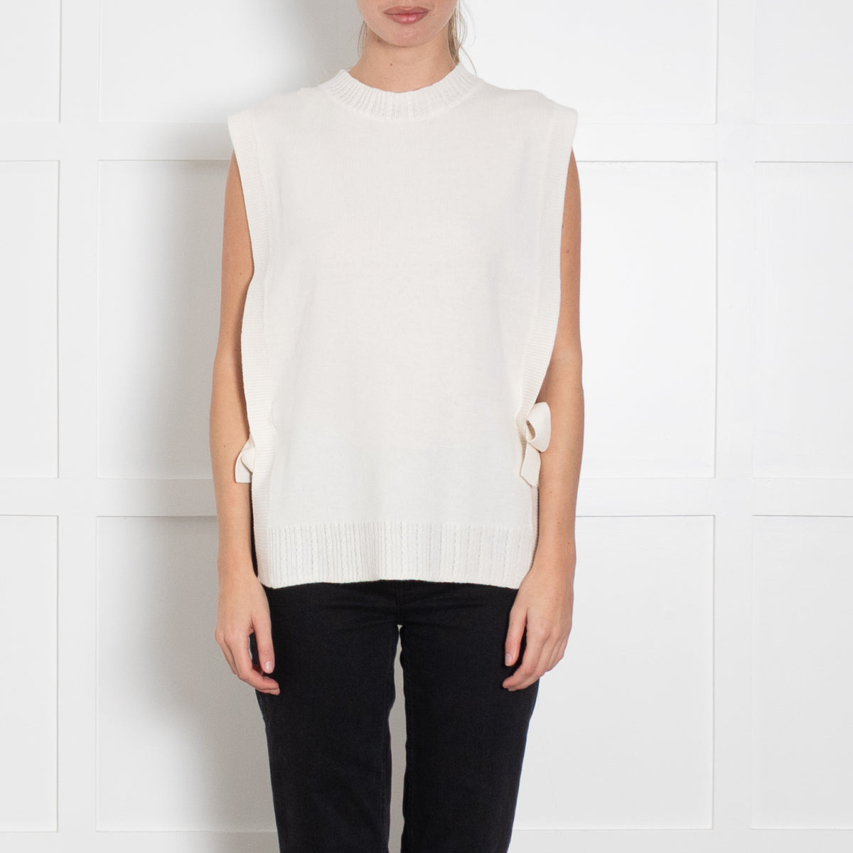 APC Margot White Knitted Vest