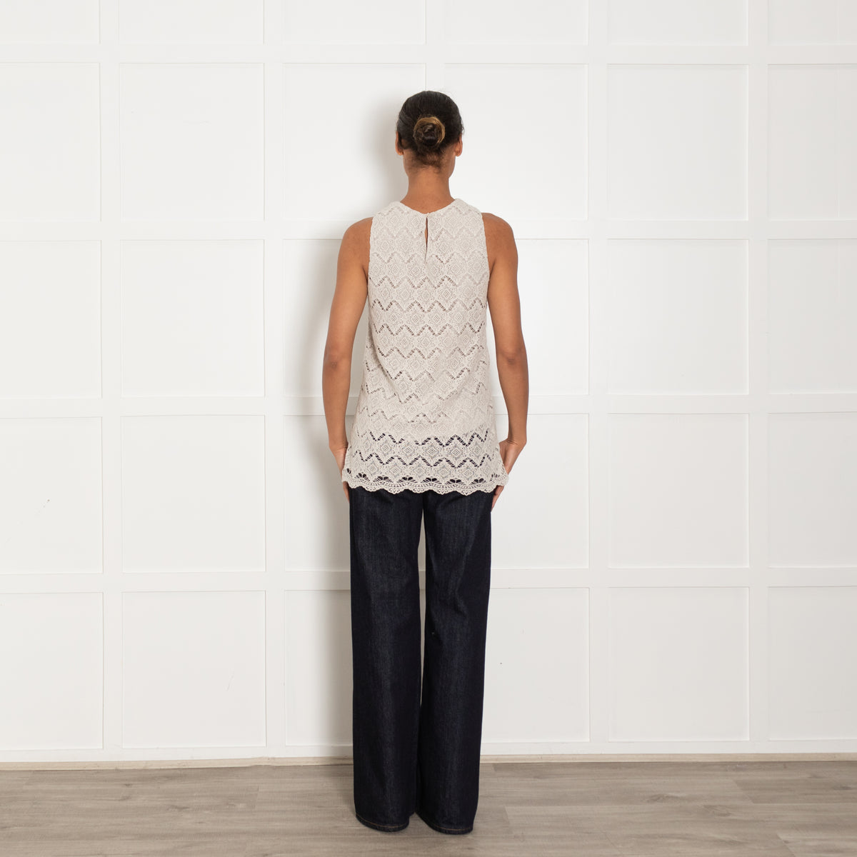 Hemisphere Pale Grey Lace Sleeveless Top