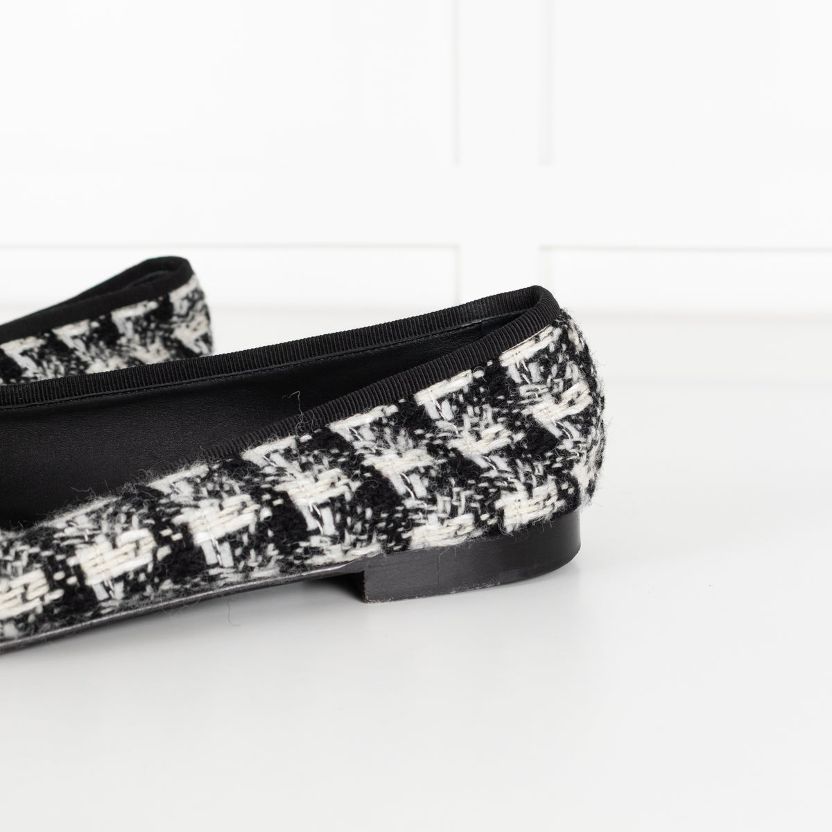 Chanel Black White CC Tweed Ballerinas