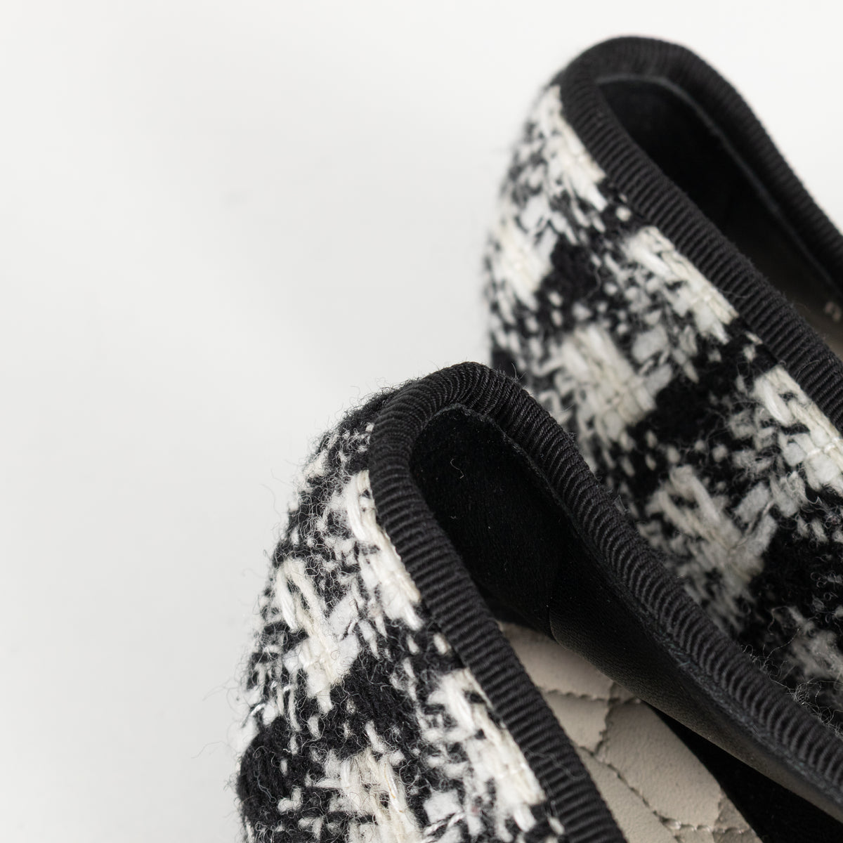 Chanel Black White CC Tweed Ballerinas