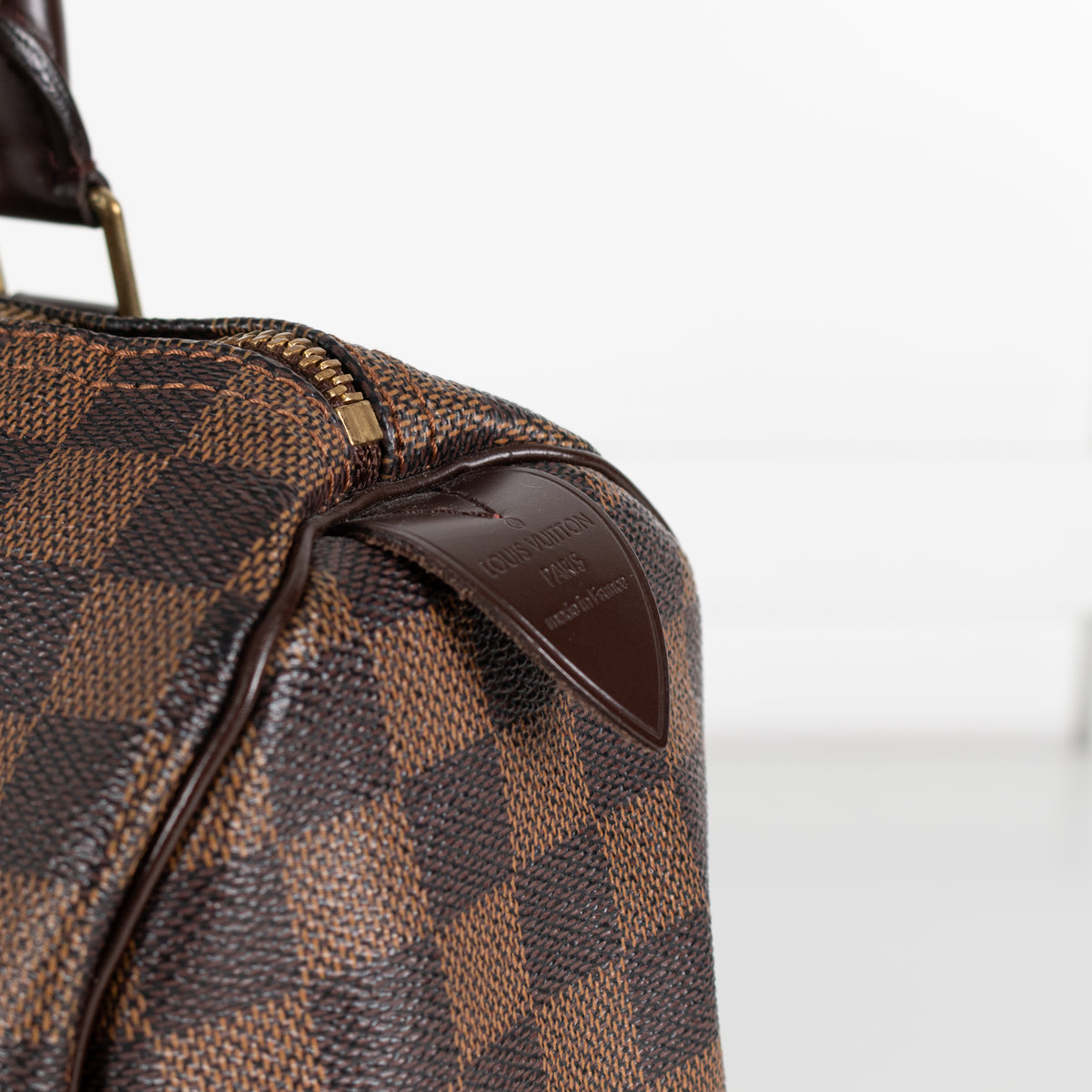 Louis Vuitton Damier Ebene Canvas Speedy 25 Bag