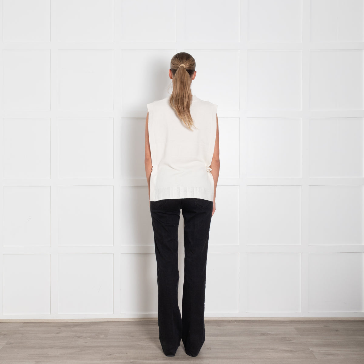 APC Margot White Knitted Vest