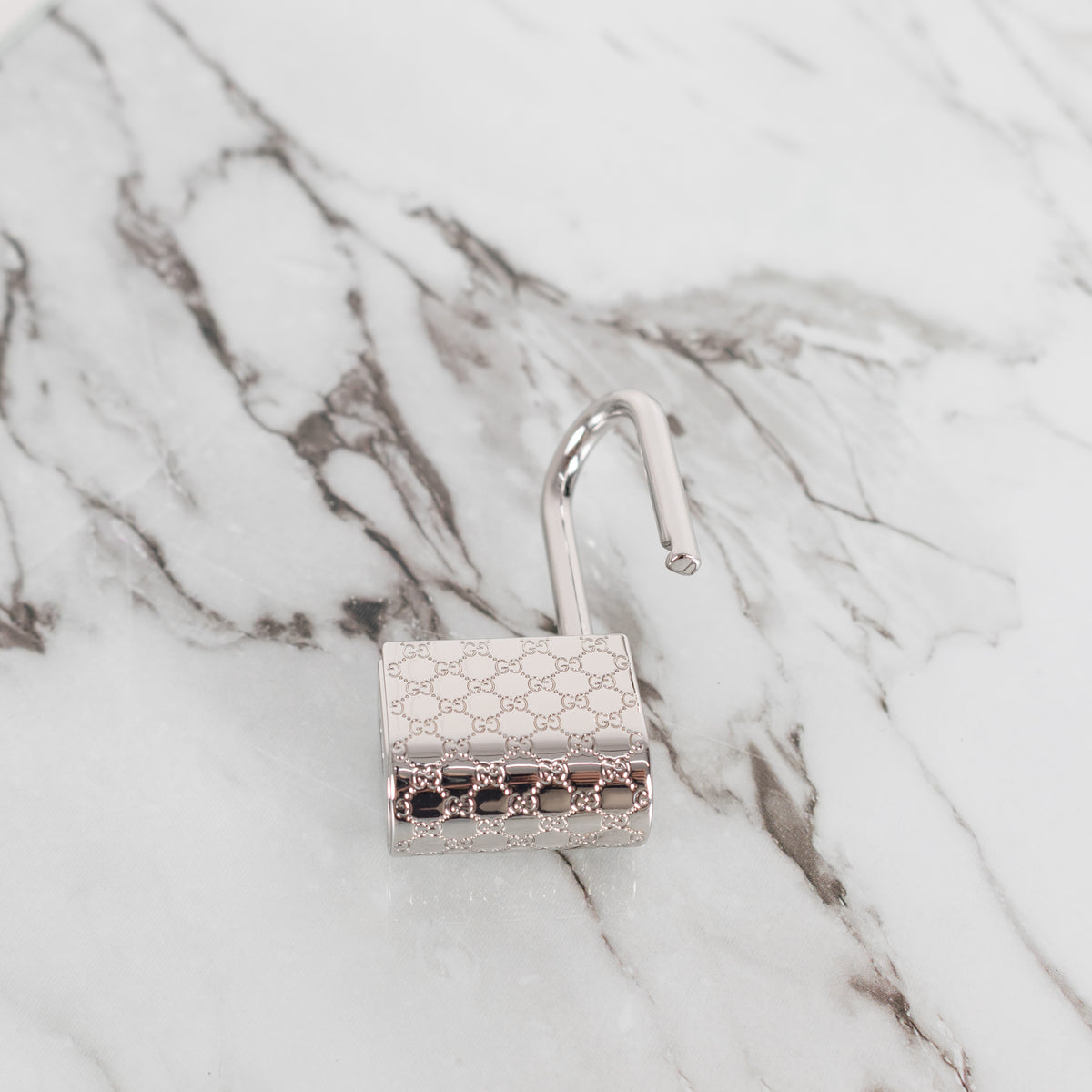 Gucci Silver Padlock And Key Pendant Necklace