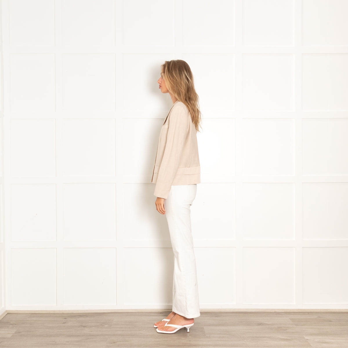 Twinset Cream Cropped Blazer With Contrast Hem