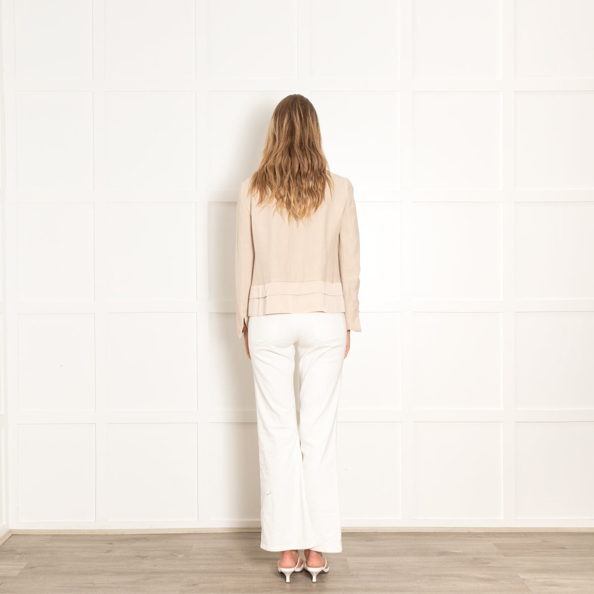 Twinset Cream Cropped Blazer With Contrast Hem