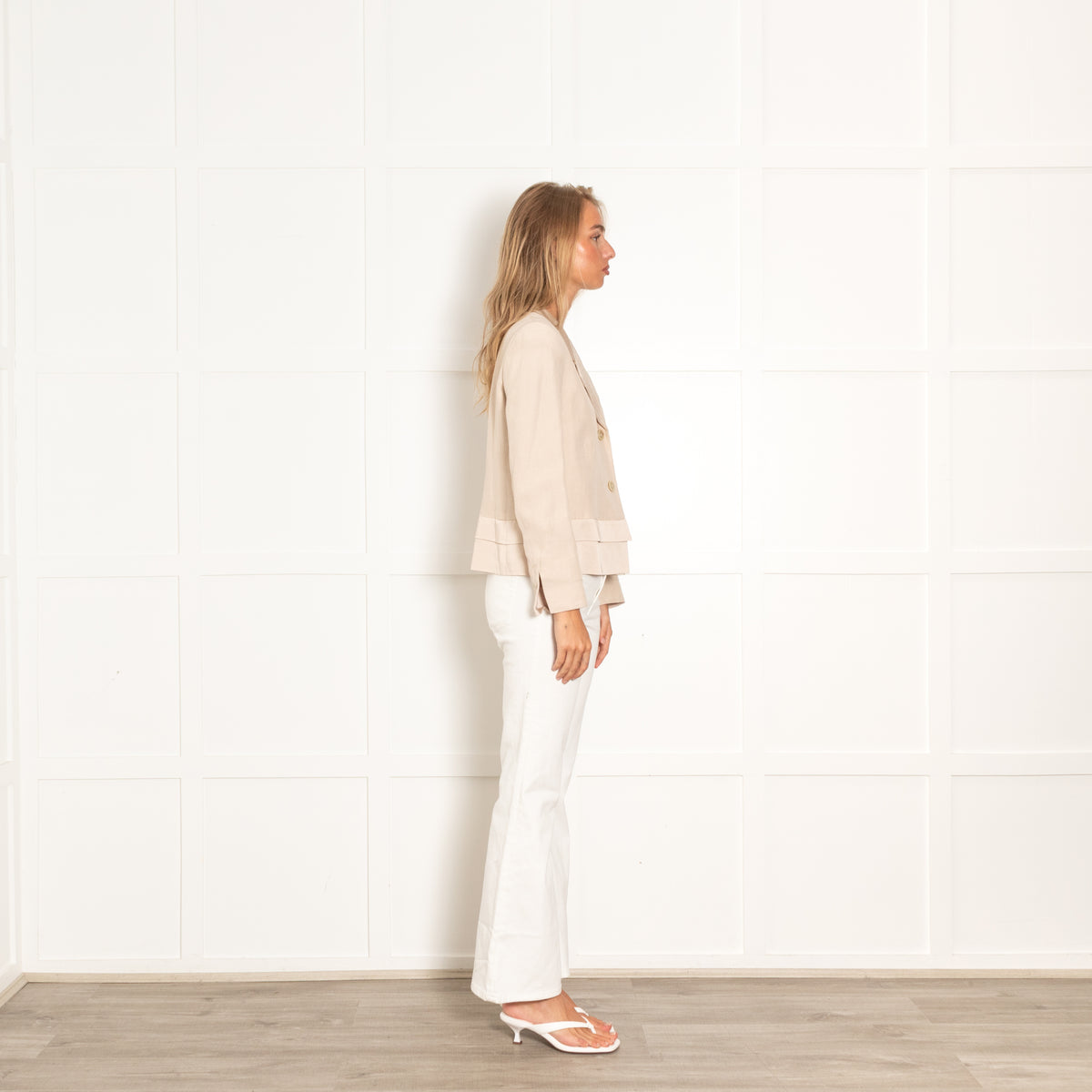 Twinset Cream Cropped Blazer With Contrast Hem