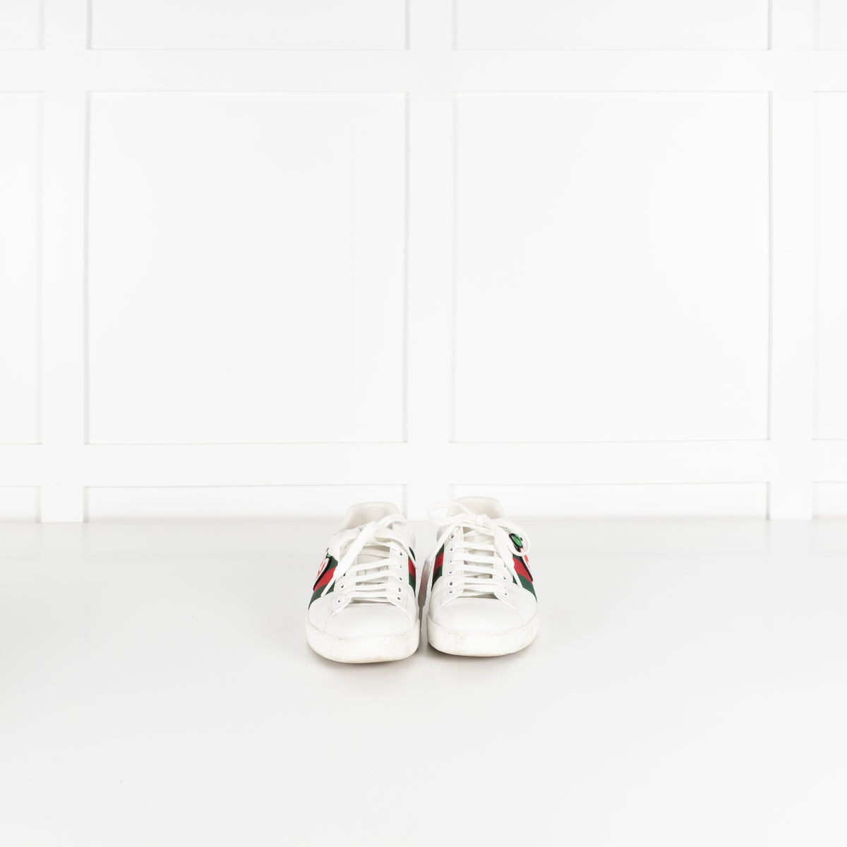 Gucci White Ace Low GG Apple Patch Leather Trainers