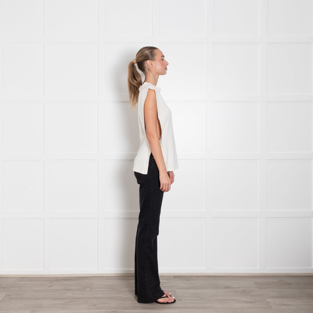 APC Margot White Knitted Vest