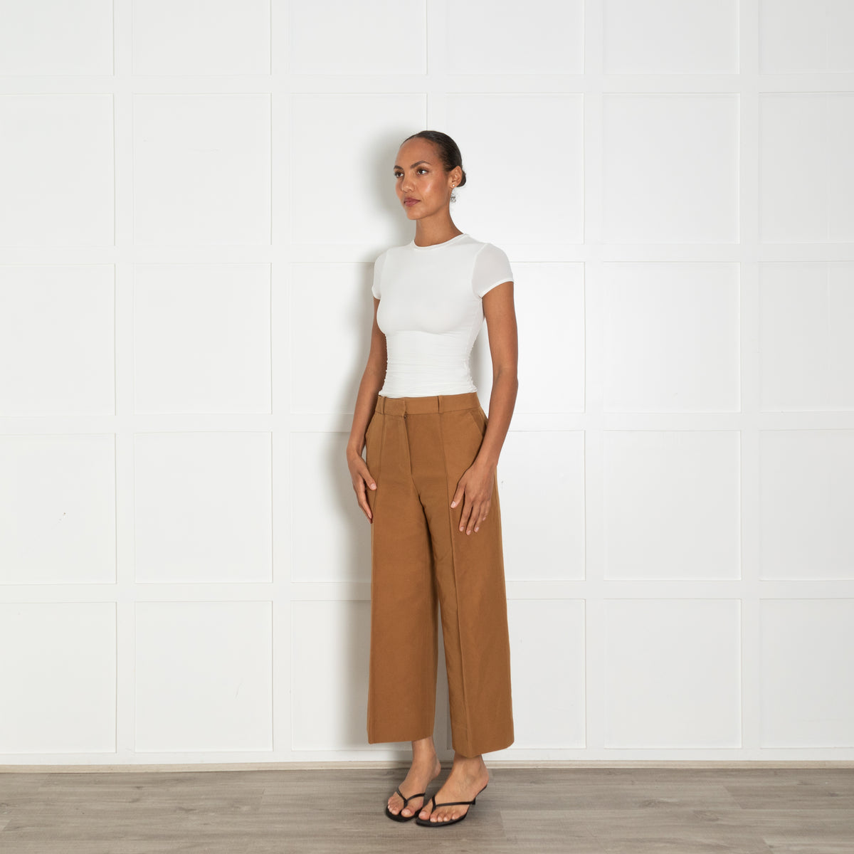 VVB Victoria Beckham Caramel Wide Leg Cropped Trousers