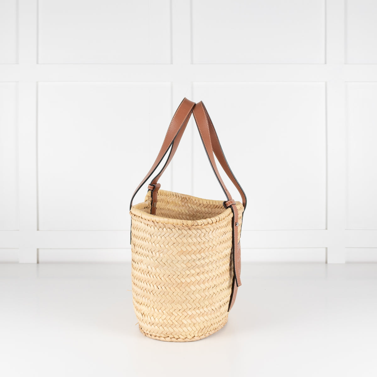 Loewe Medium Raffia Tan Anagram Tote