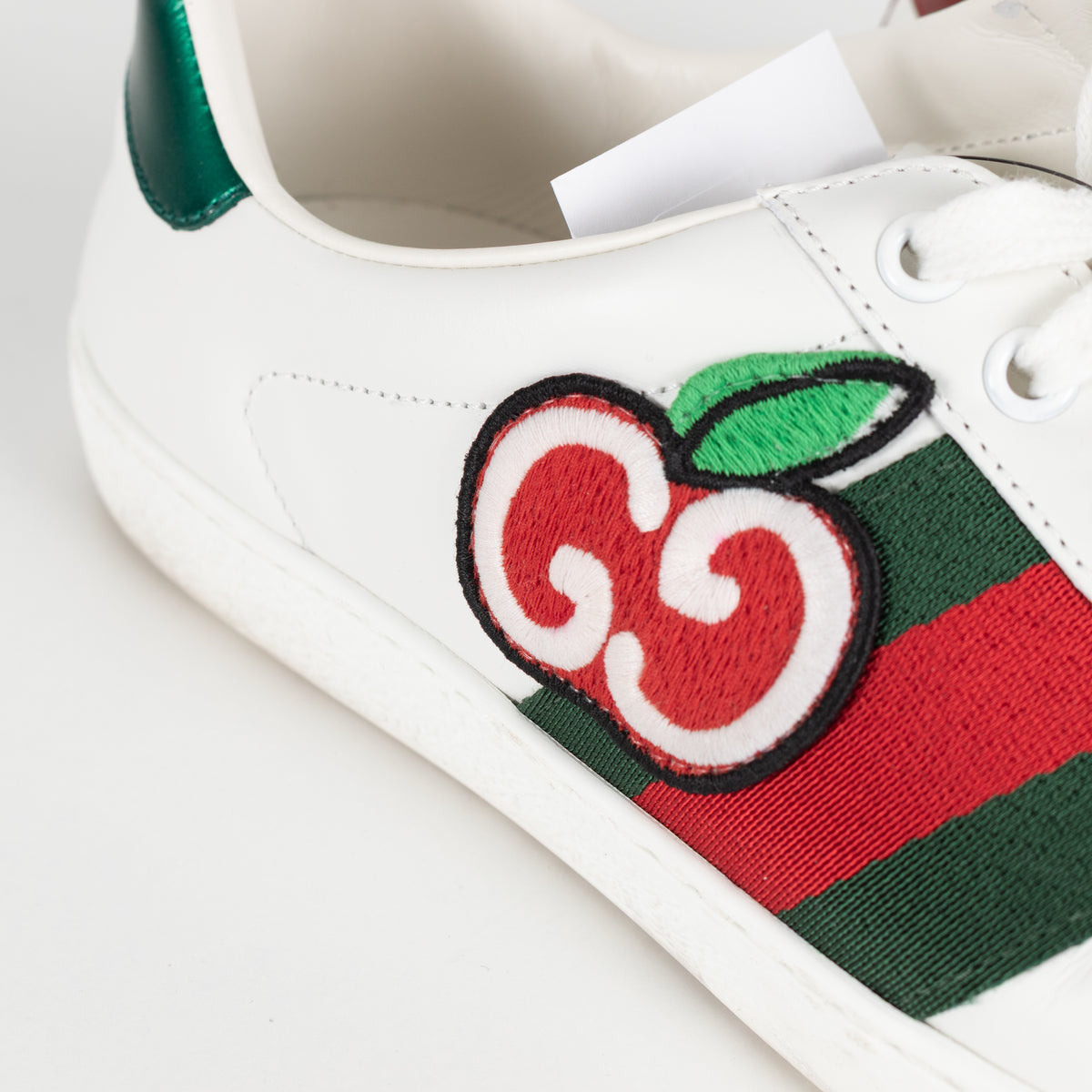 Gucci White Ace Low GG Apple Patch Leather Trainers