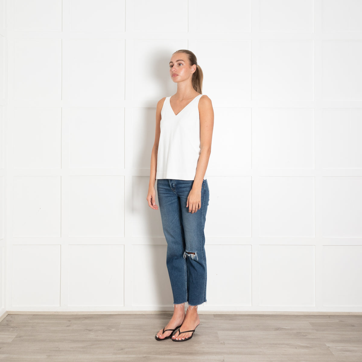 D'Exterior White Fine Knit Vest Top