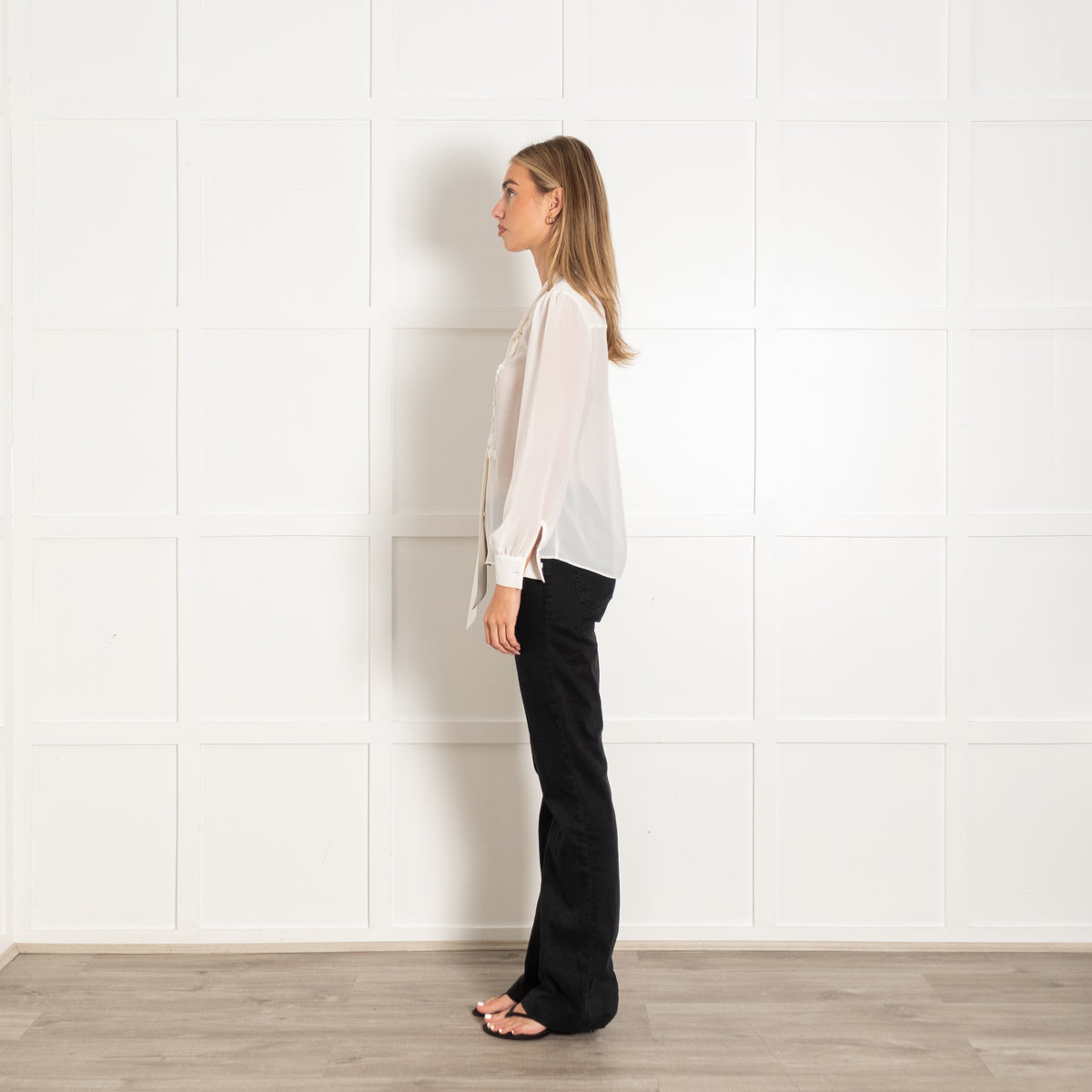 Self-Portrait White Flower Detailed Long-Sleeve Tied Blouse