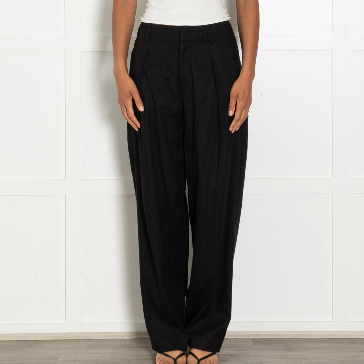 Rag & Bone Black Linen Pleated Wide Leg Trousers With Pockets