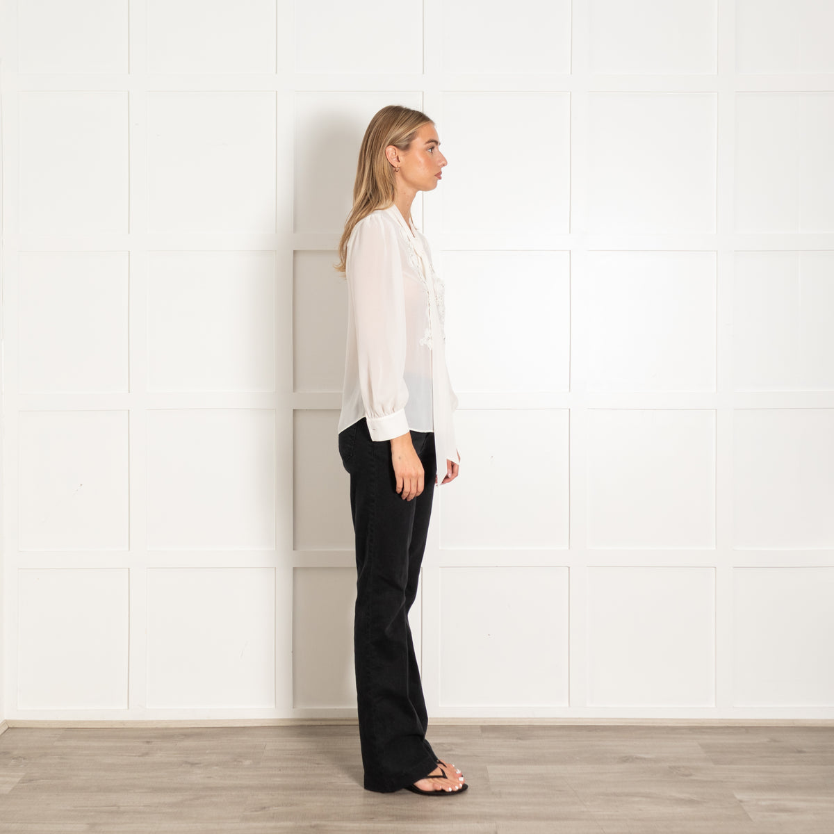 Self-Portrait White Flower Detailed Long-Sleeve Tied Blouse
