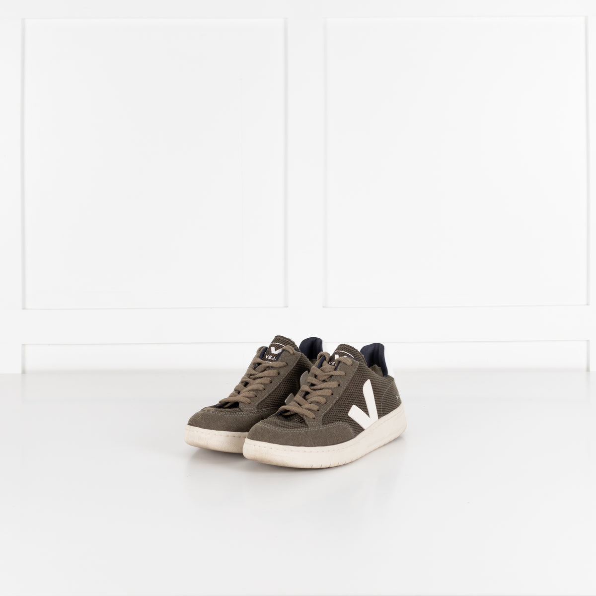 Veja V-12 Mesh Olive And White Trainers
