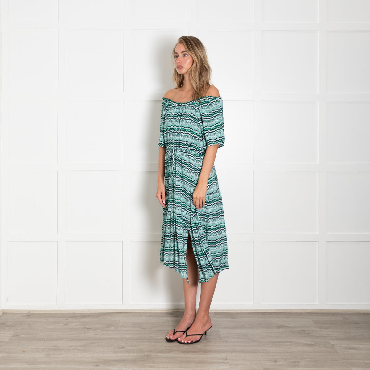Cefinn Black & Zig Zag Midi Dress