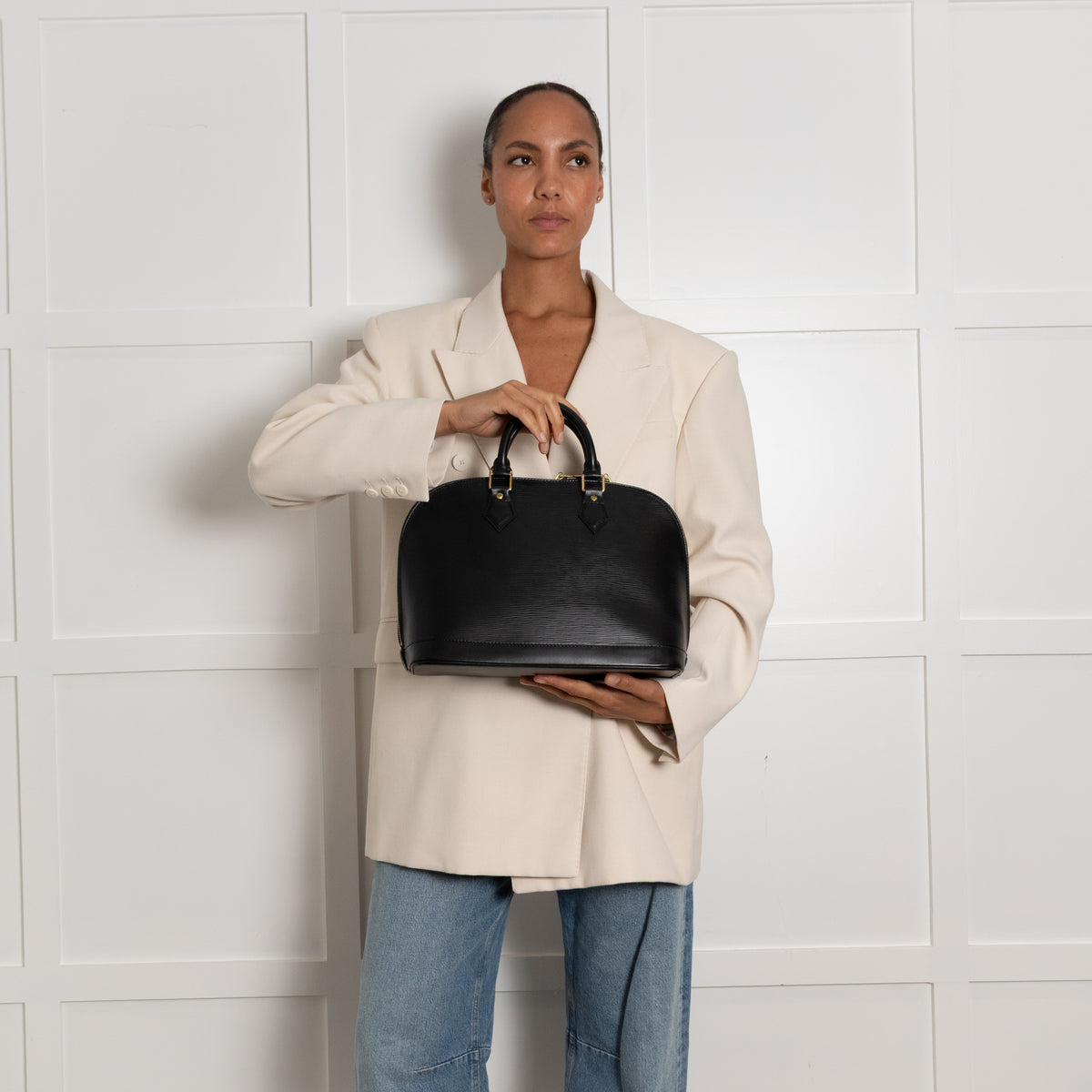 Louis Vuitton Vintage Alma Black in Epi Leather