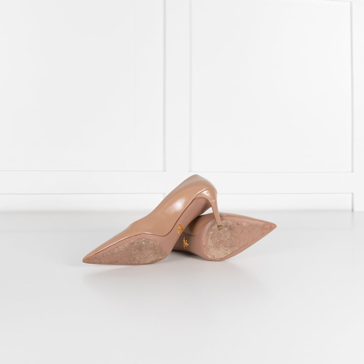 Prada Nude Gloss Saffiano Pointed Court Shoe