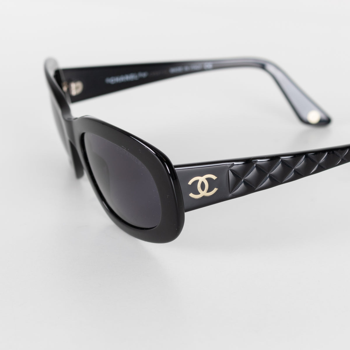 Chanel Black Rectangle Frames Quilted Embossed Detail Sunglasses