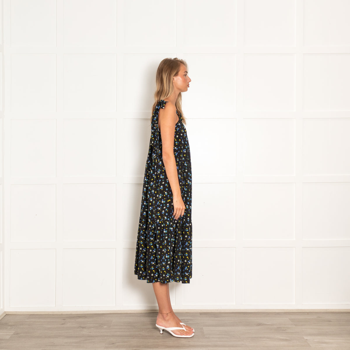 Les Reveries Black With Blue Yellow Floral Print Tiered Midi Dress With Shoulder Ties