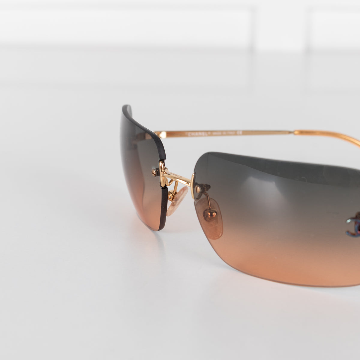 Chanel Brown Gold Tone Hardware Rimless Vintage 4017-D Sunglasses