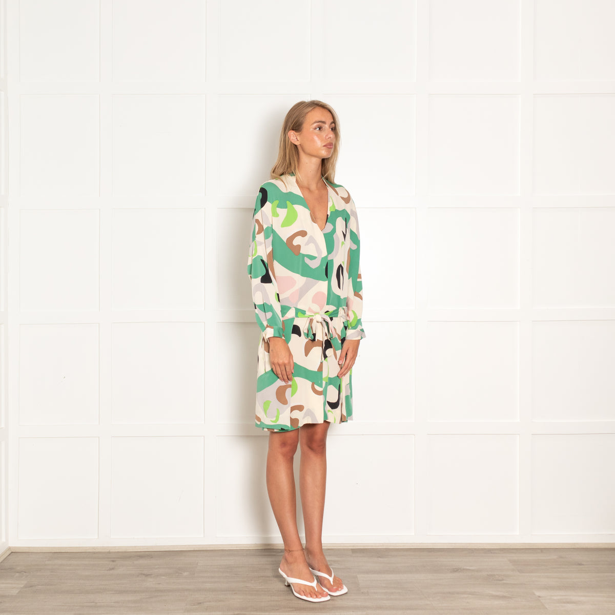 Diane Von Furstenberg Cream Silk Shirt Tie Waist Patterned Midi Dress