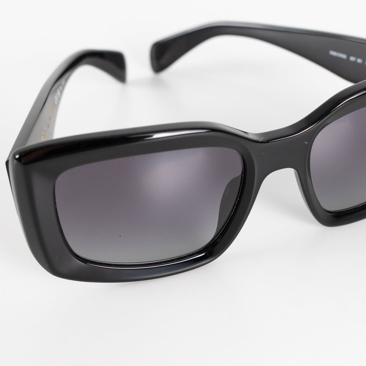 Rag & Bone Black Rectangular Chunky Sunglasses