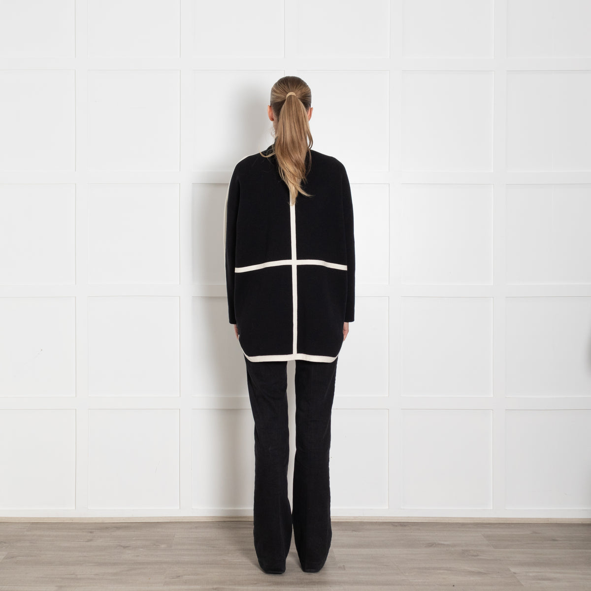 Strenesse Black Long Cardigan with Cream Piping And Popper Front