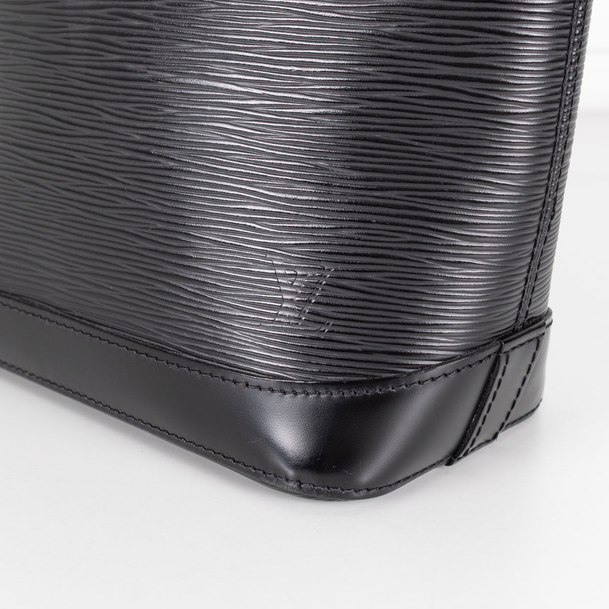 Louis Vuitton Black Lock It Epi Leather Bag