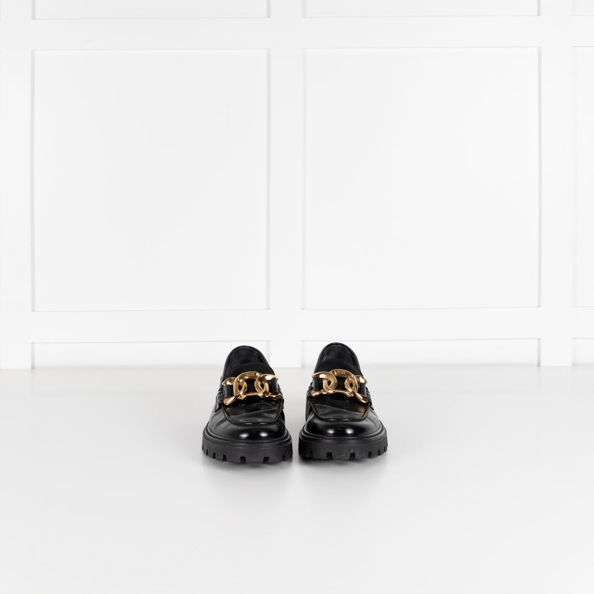 Tod's Black Leather Gold Buckle Gomma Pesante Loafers