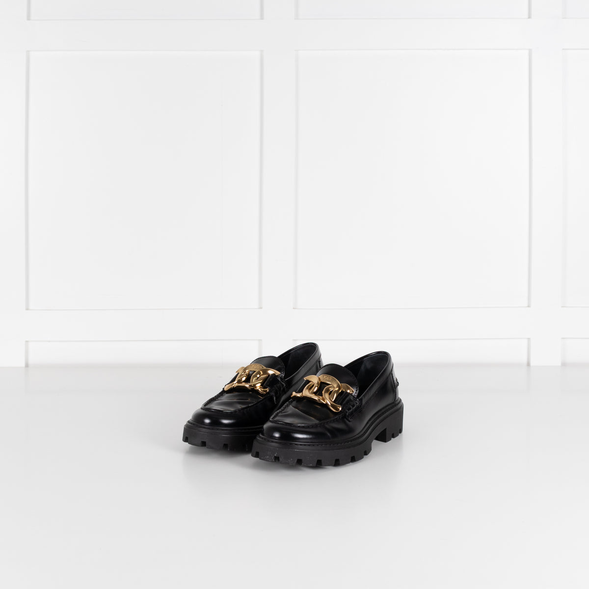 Tod's Black Leather Gold Buckle Gomma Pesante Loafers