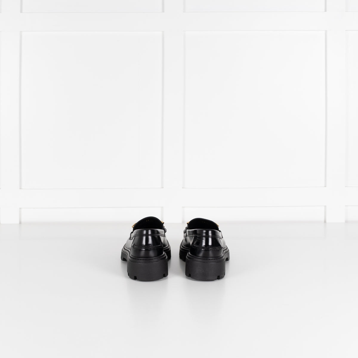 Tod's Black Leather Gold Buckle Gomma Pesante Loafers