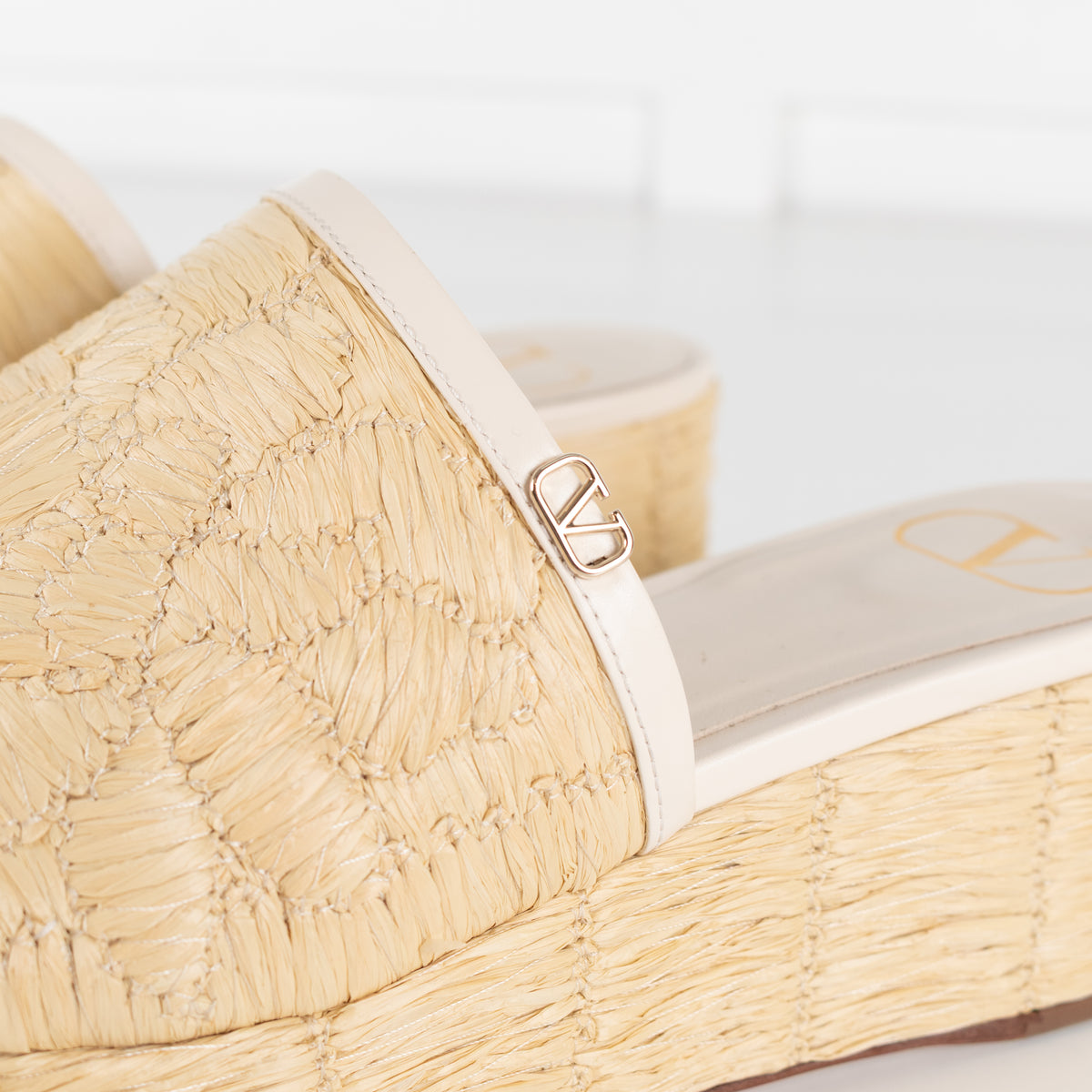 Valentino Garavani Beige Raffia Leather Platform Slides