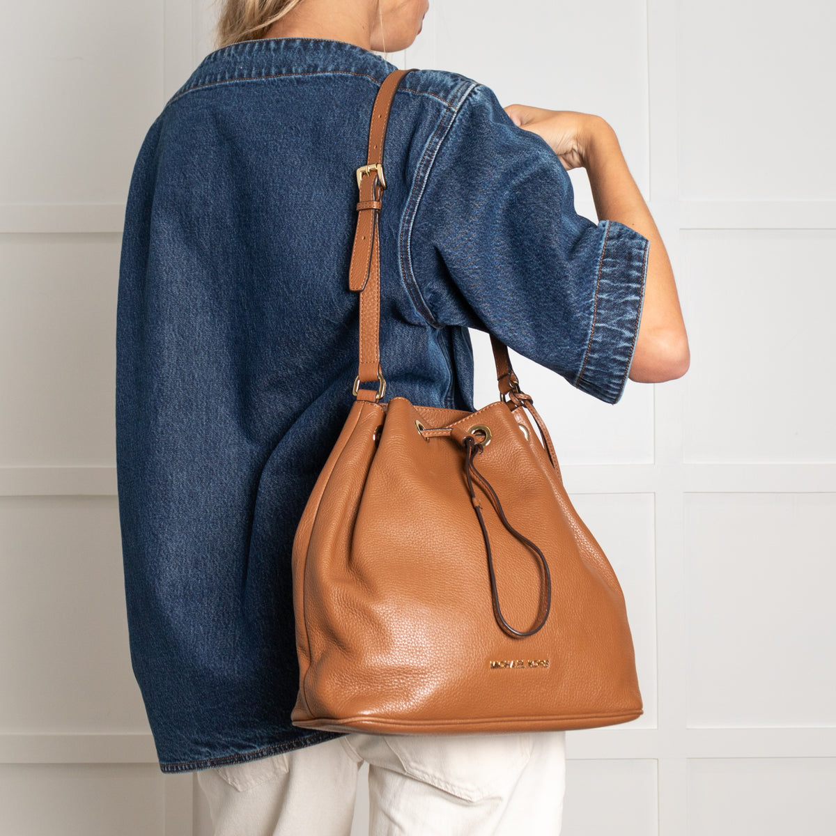 Michael Kors Jules Tan Leather Drawstring Shoulder Bag
