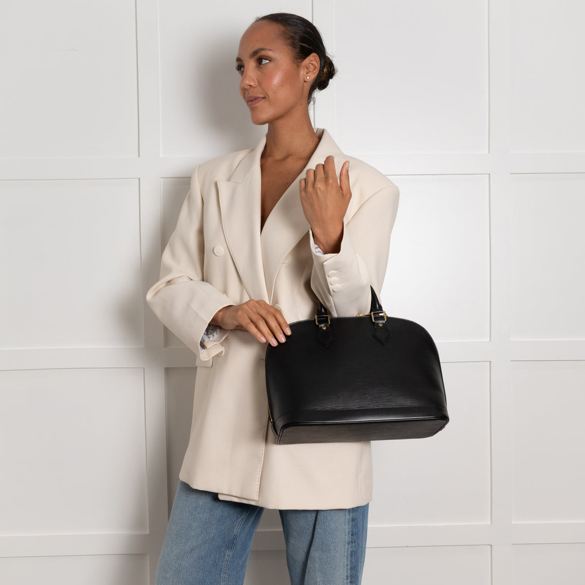 Louis Vuitton Vintage Alma Black in Epi Leather