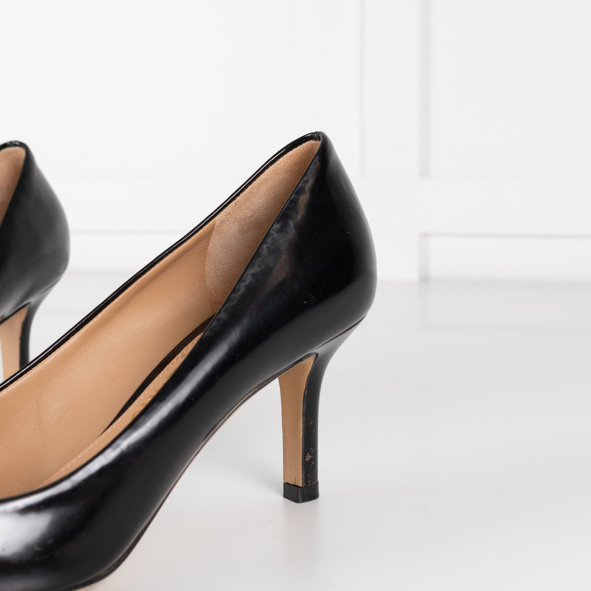 Salvatore Ferragamo Black Leather Vara Bow Heeled Pumps