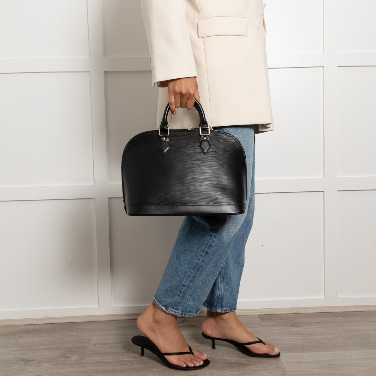 Louis Vuitton Vintage Alma Black in Epi Leather