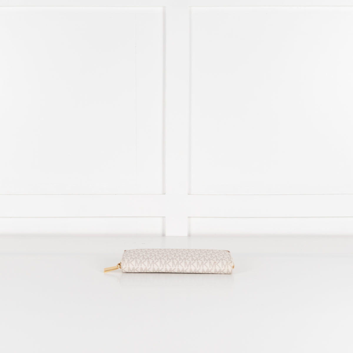 Michael Kors Cream Tan Logo Print Gold Zip Wallet