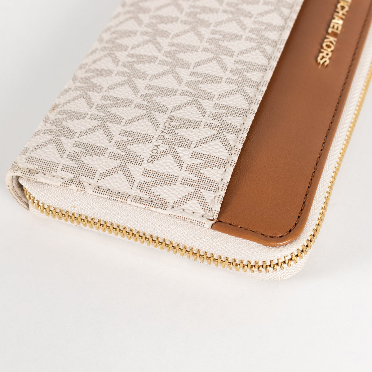 Michael Kors Cream Tan Logo Print Gold Zip Wallet