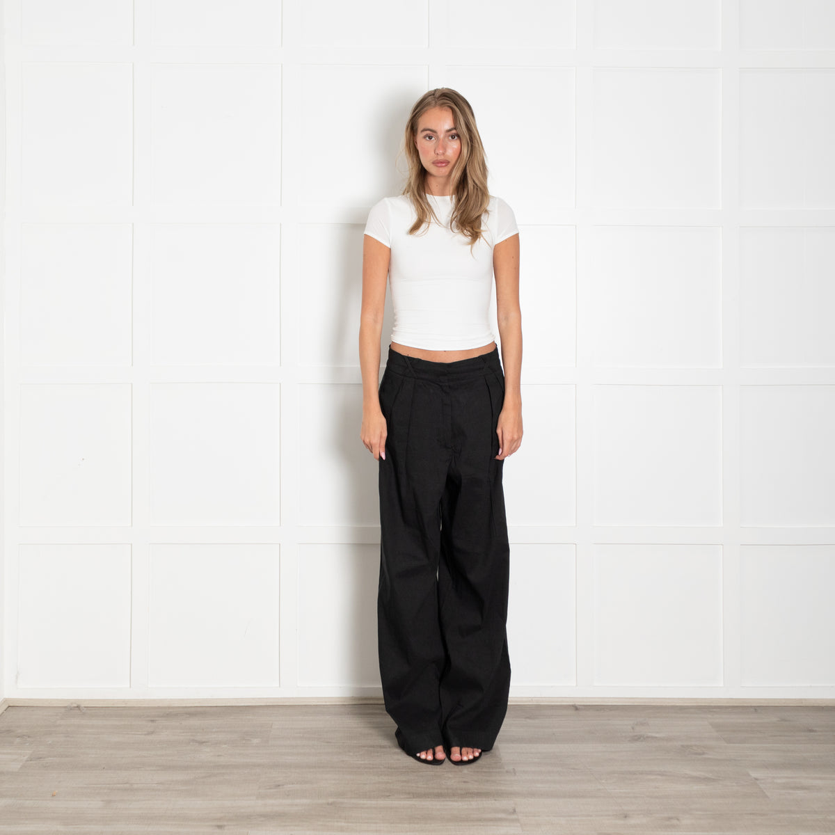 Rohe Black Linen Blend Pleated Front Wide Leg Trousers