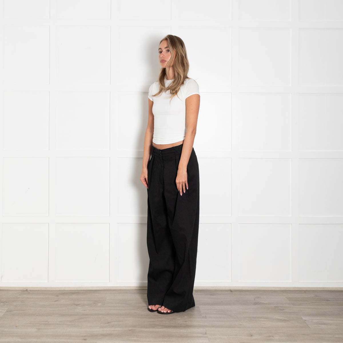 Rohe Black Linen Blend Pleated Front Wide Leg Trousers